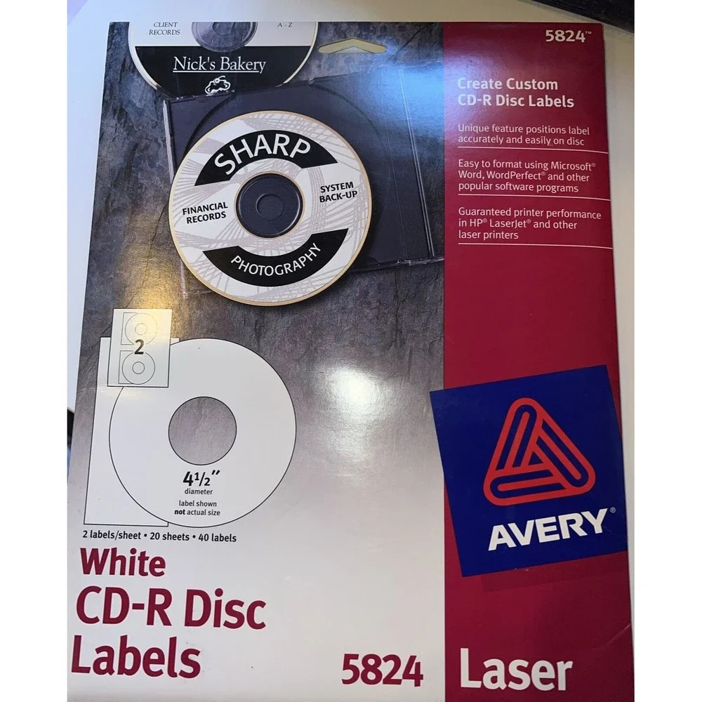 Avery - Matte White CD/CD-R Labels - For Laser Printers - 5824 - 31 labels
